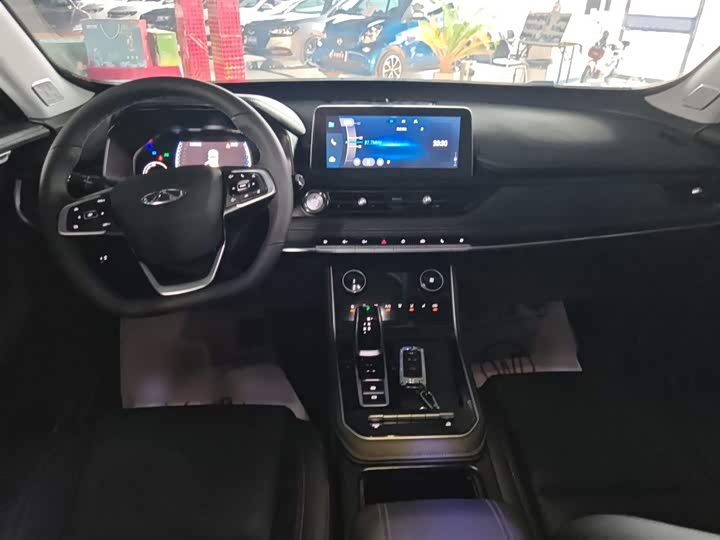 Фото 10 - Chery Tiggo 8