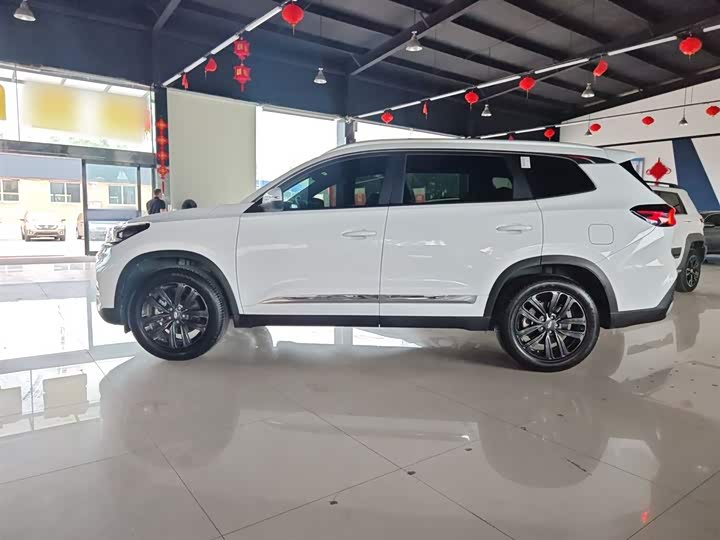 Фото 7 - Chery Tiggo 8