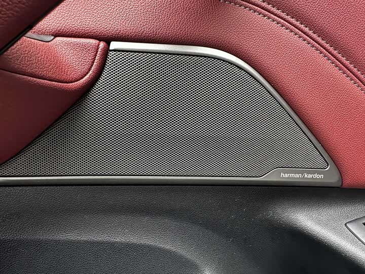 Фото 13 - BMW 5 Series