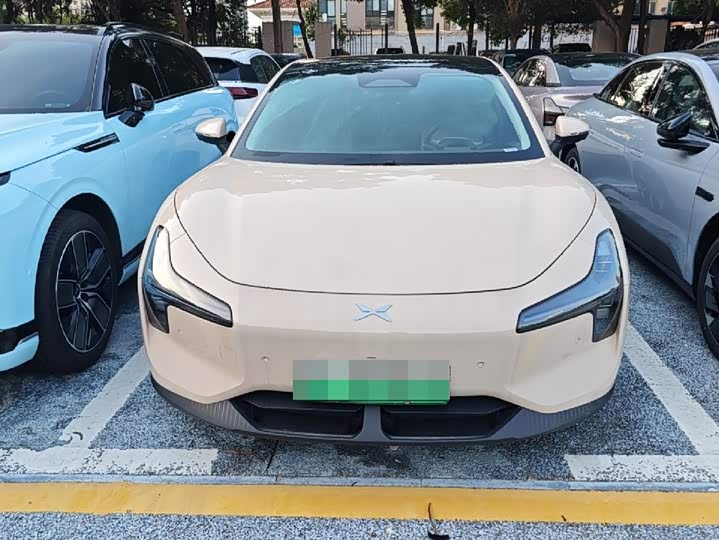 Фото 2 - XPeng Mona M03