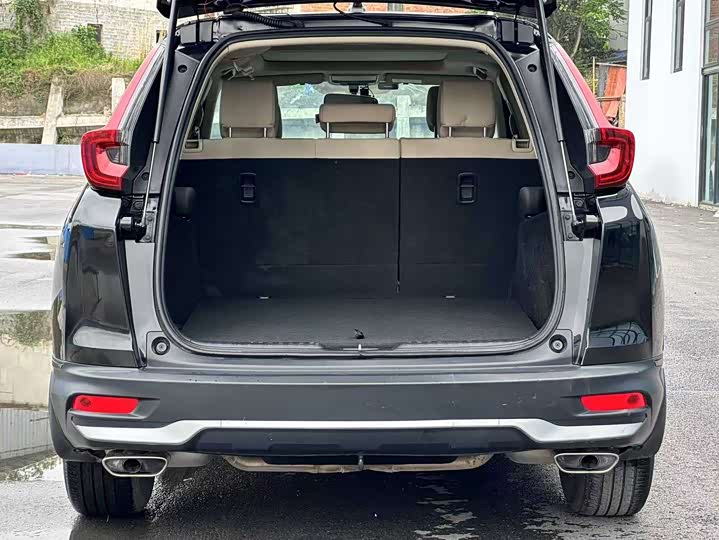 Фото 10 - Honda CR-V