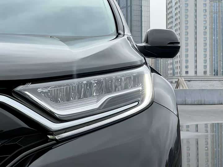 Фото 14 - Honda CR-V