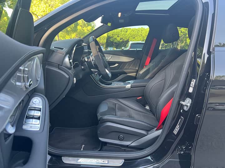 Фото 9 - Mercedes-Benz GLC-Class Coupe AMG