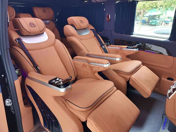 Фото 13 - Mercedes-Benz Vito