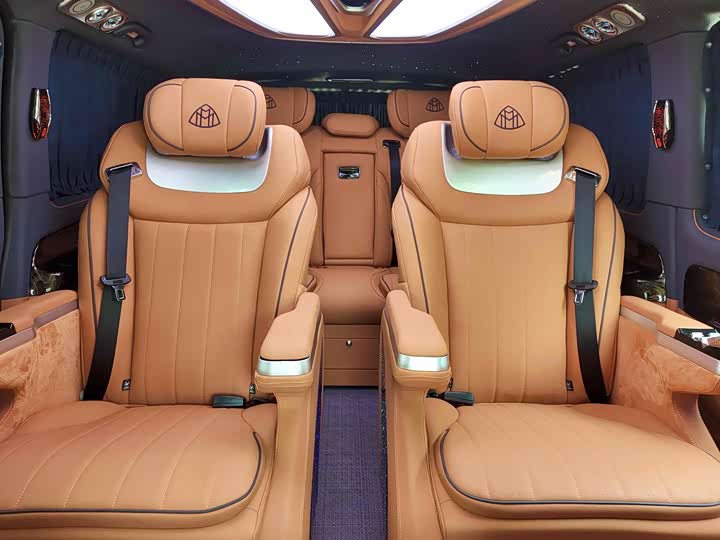 Фото 19 - Mercedes-Benz Vito