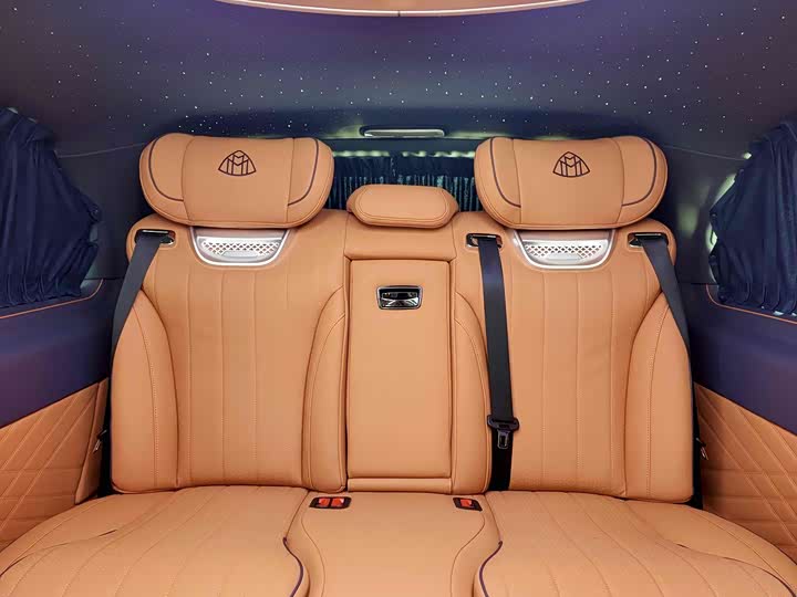 Фото 23 - Mercedes-Benz Vito