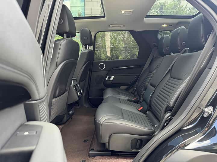 Фото 18 - Land Rover Discovery