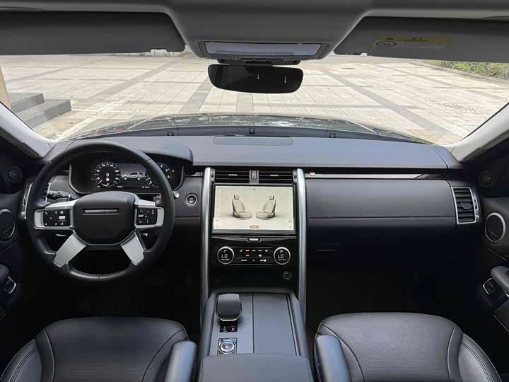 Фото 19 - Land Rover Discovery