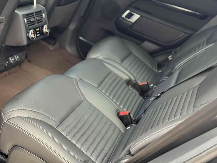 Фото 23 - Land Rover Discovery