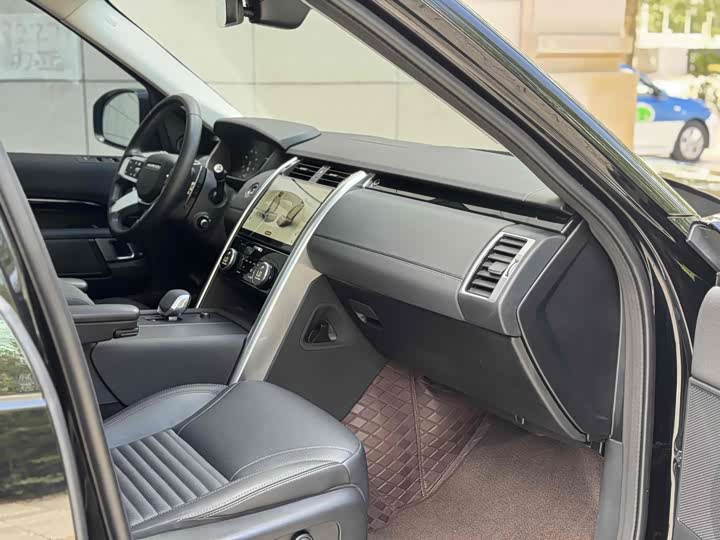 Фото 25 - Land Rover Discovery