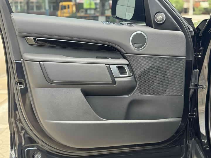 Фото 7 - Land Rover Discovery