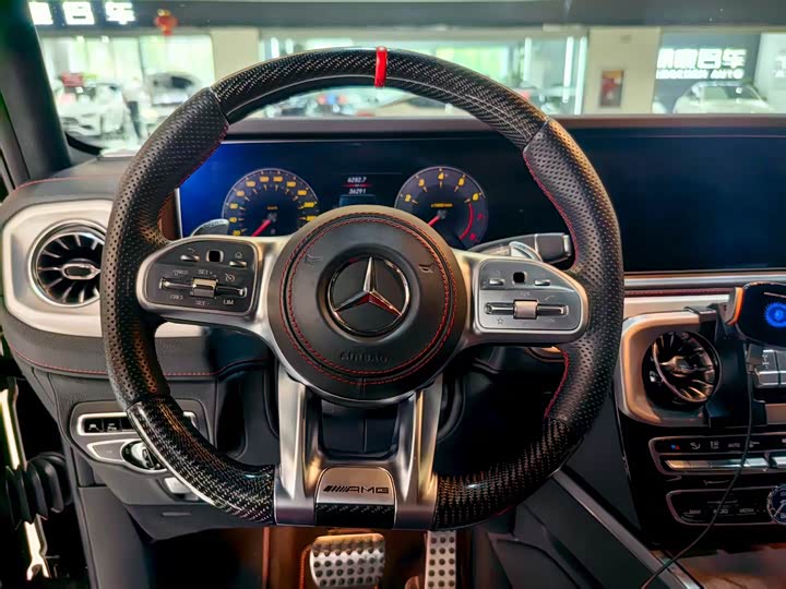 Фото 12 - Mercedes-Benz G-Class