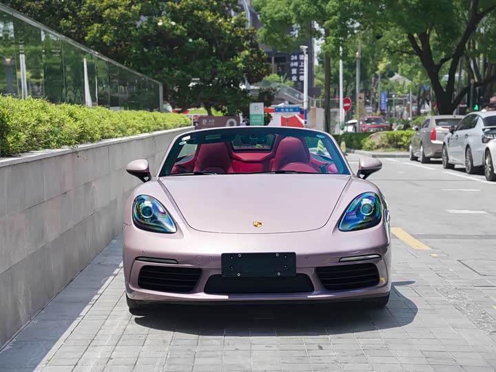 Фото 2 - Porsche 718