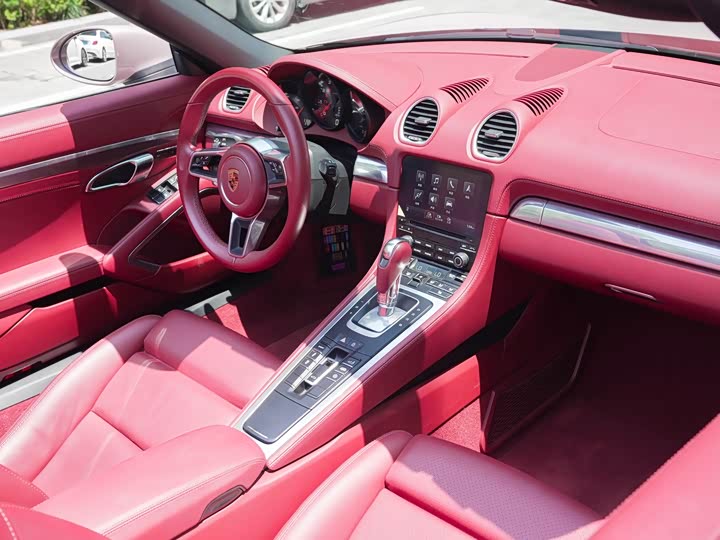 Фото 8 - Porsche 718