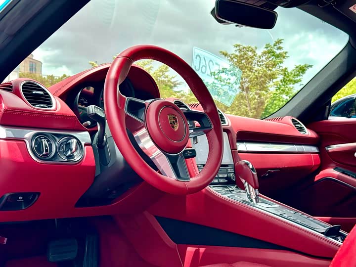 Фото 6 - Porsche 718