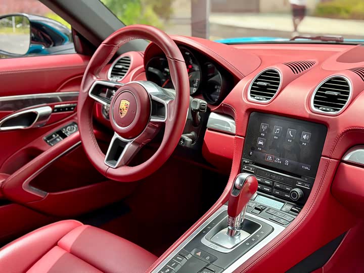 Фото 7 - Porsche 718