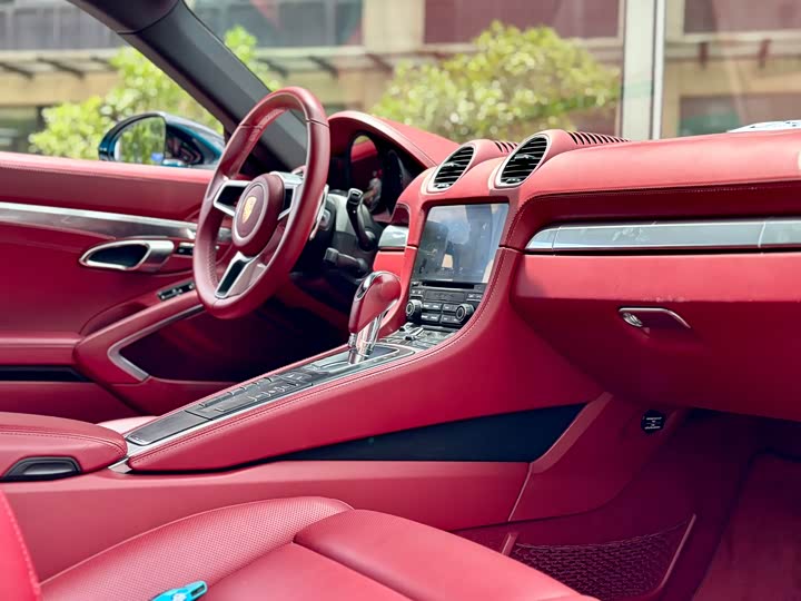 Фото 9 - Porsche 718