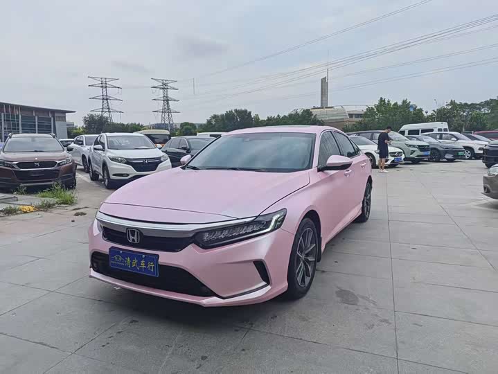 Фото 1 - Honda Inspire