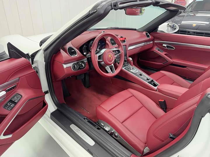 Фото 4 - Porsche 718