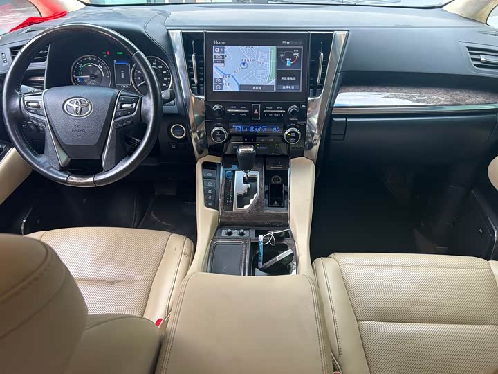 Фото 6 - Toyota Alphard