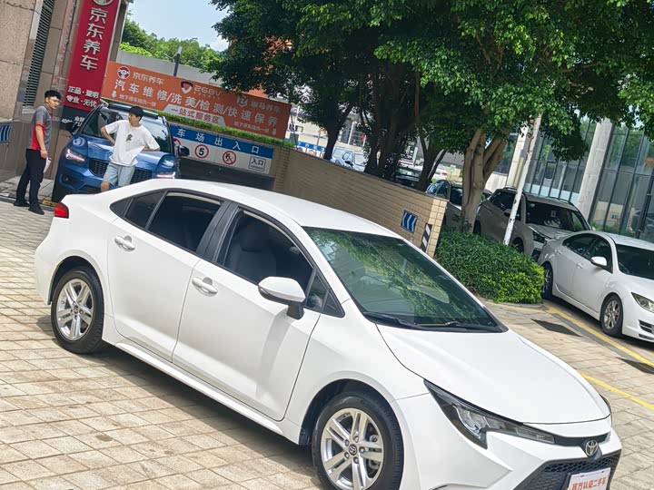 Фото 3 - Toyota Levin