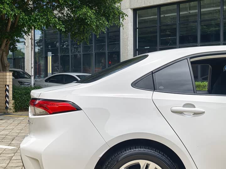 Фото 5 - Toyota Levin