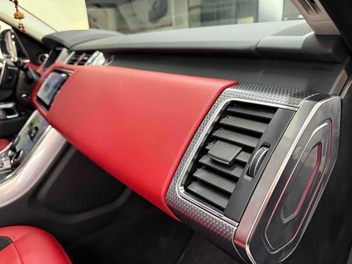 Фото 19 - Land Rover Range Rover Sport