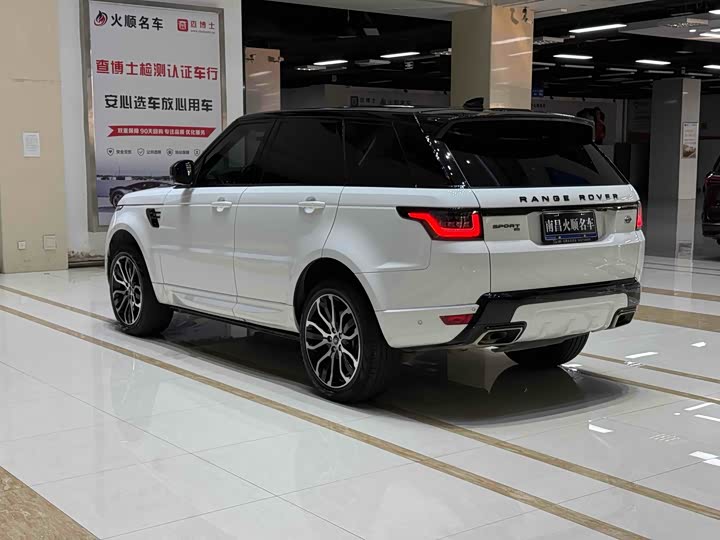Фото 8 - Land Rover Range Rover Sport