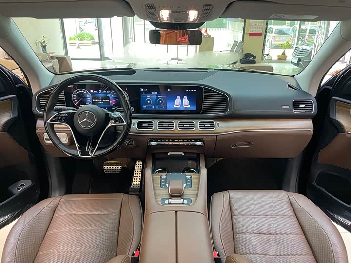 Фото 15 - Mercedes-Benz GLS-Class