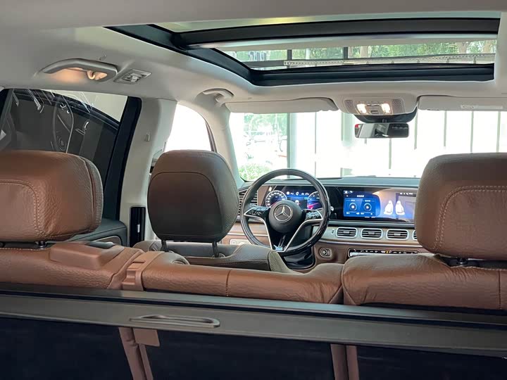 Фото 36 - Mercedes-Benz GLS-Class