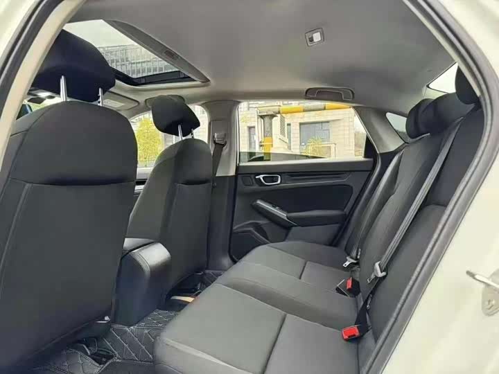 Фото 6 - Honda Civic