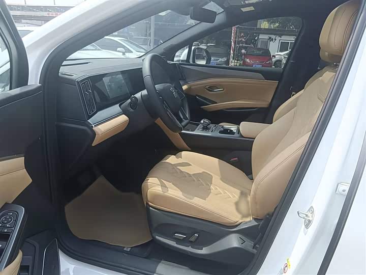 Фото 2 - BYD Song L DM-i Hybrid