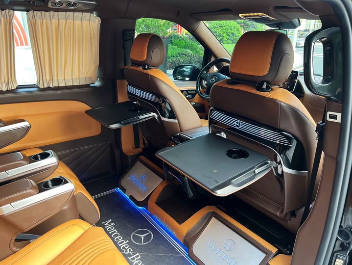 Фото 11 - Mercedes-Benz Vito