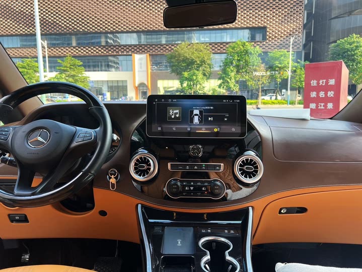 Фото 13 - Mercedes-Benz Vito