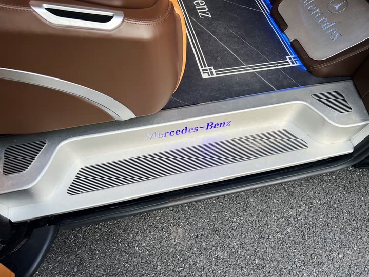 Фото 15 - Mercedes-Benz Vito