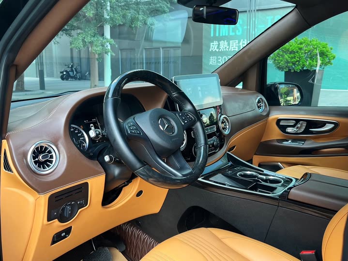 Фото 9 - Mercedes-Benz Vito