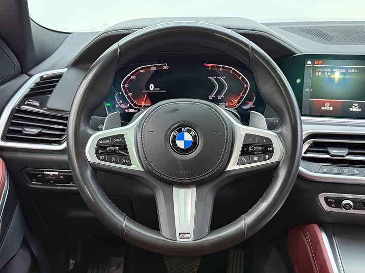 Фото 19 - BMW X6