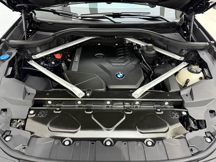 Фото 29 - BMW X6