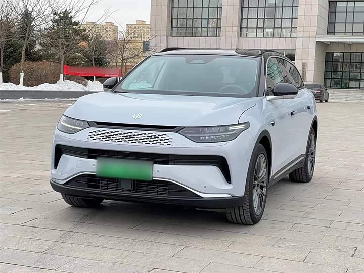 Фото 1 - Leapmotor C11