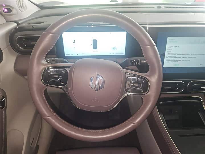 Фото 3 - Leapmotor C11