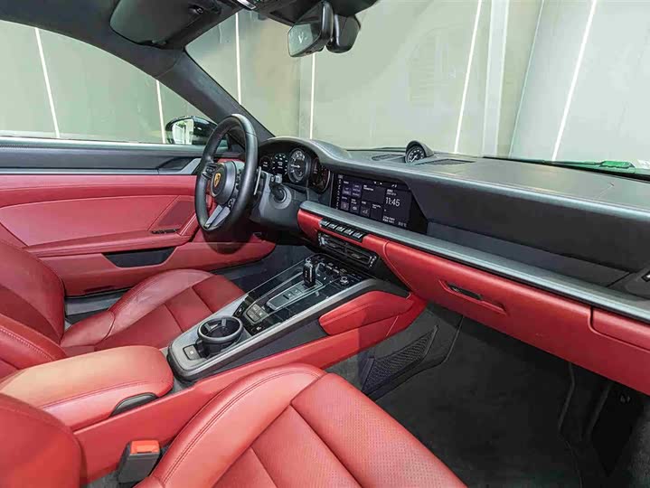 Фото 14 - Porsche 911