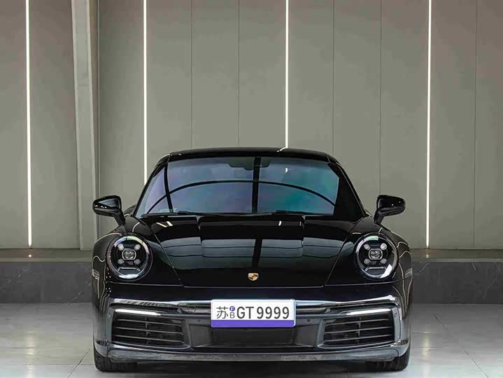 Фото 3 - Porsche 911
