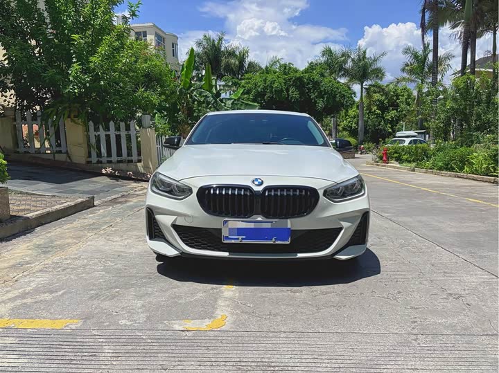 Фото 2 - BMW 1 Series