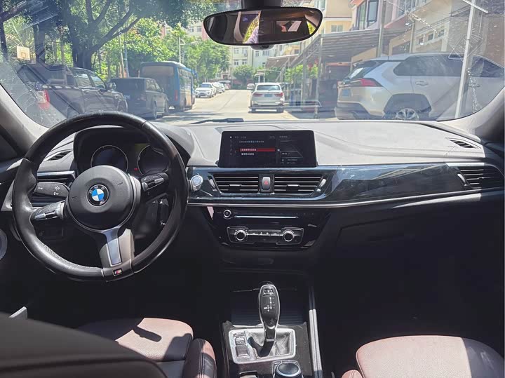 Фото 6 - BMW 1 Series