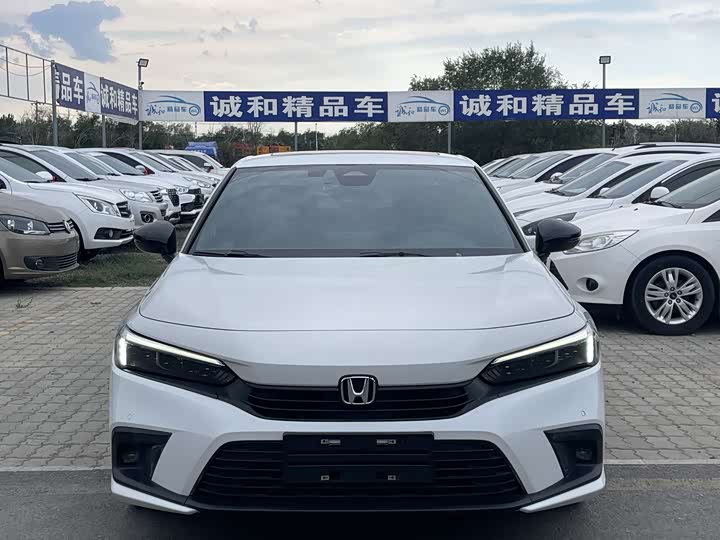 Фото 2 - Honda Civic