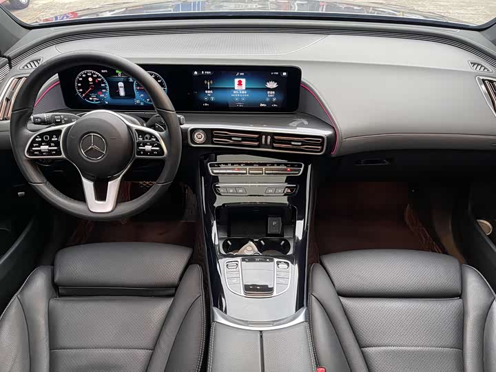 Фото 5 - Mercedes-Benz EQC