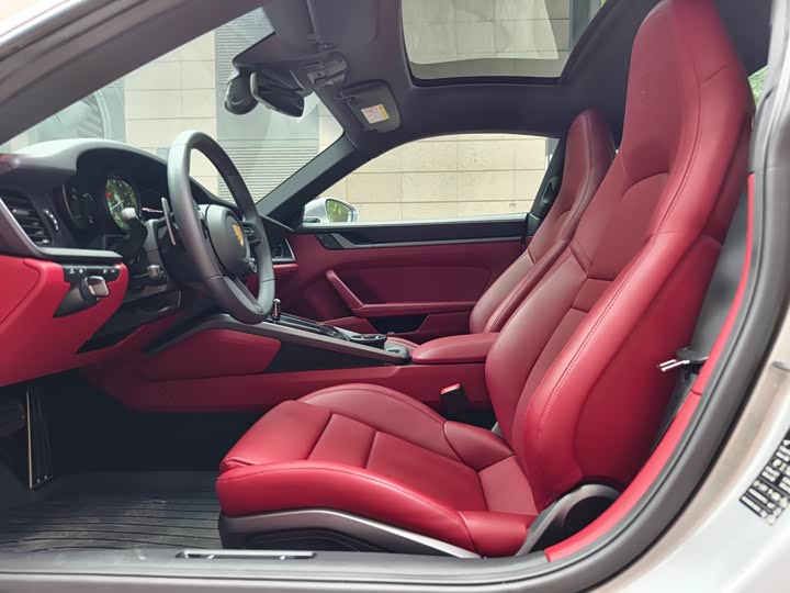 Фото 10 - Porsche 911