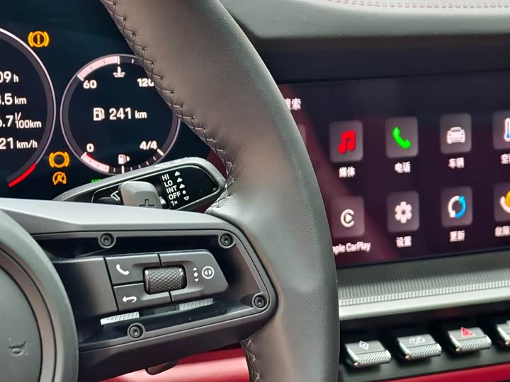 Фото 12 - Porsche 911