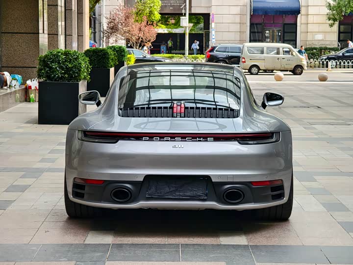 Фото 5 - Porsche 911