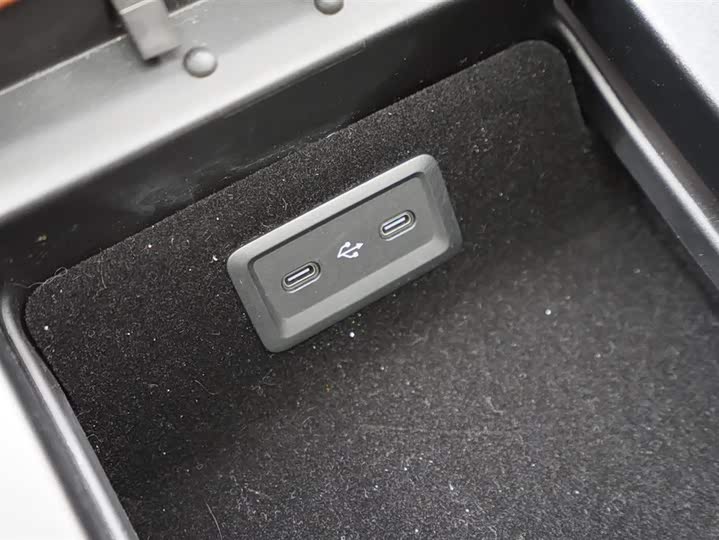 Фото 11 - Mercedes-Benz S-Class